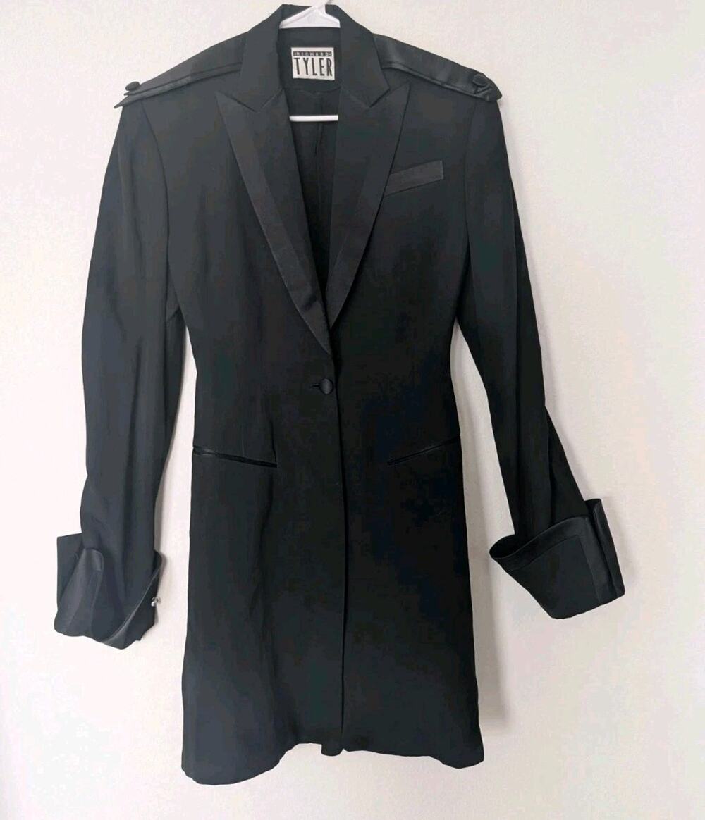 Vintage 90s Archival Richard Tyler Tailored Tuxedo Blazer Dress, Size 4